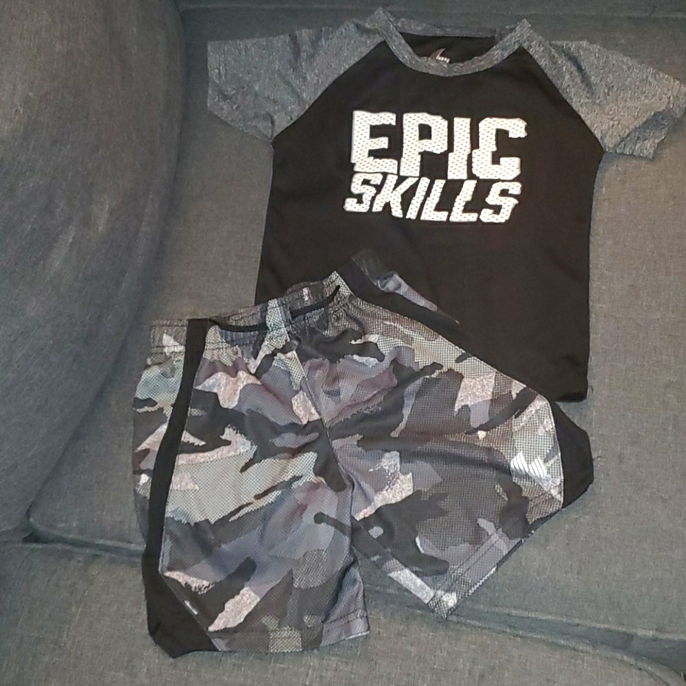 Two piece short and shirt for boy